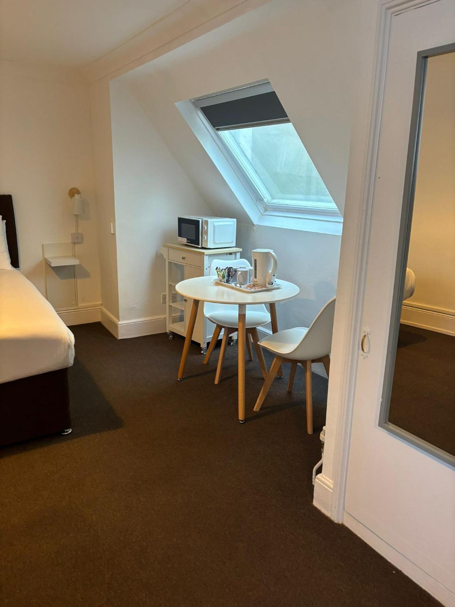 Central Wave Brighton Eksteriør bilde